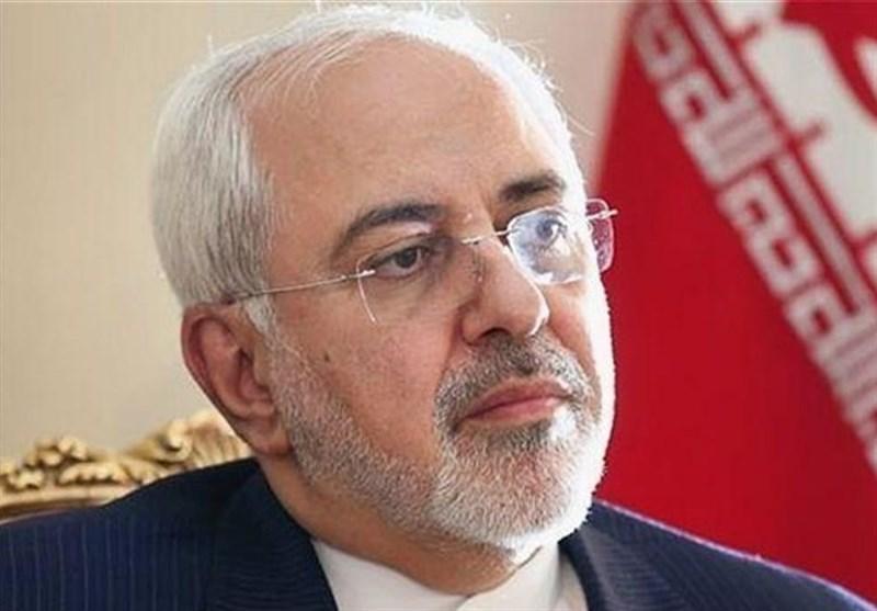 ظریف: دولت آمریکا به کشتن شهروندان ایرانی افتخار می نماید