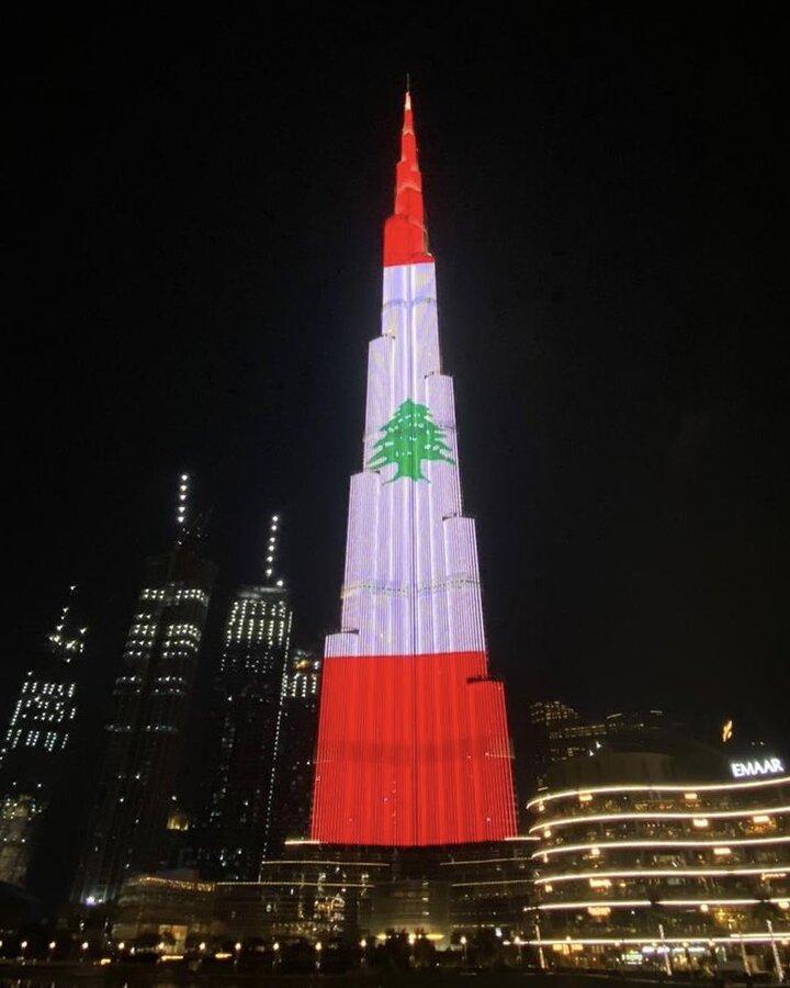عکس روز، برج خلیفه به رنگ پرچم لبنان