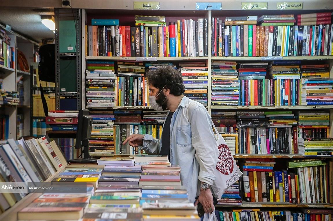طرح تابستانه بازار کتاب را تکان می دهد؟ ، اجرای اولین طرح فصلی کتاب توسط موسسه خانه کتاب و ادبیات ایران