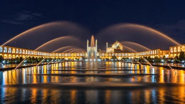 جاهای دیدنی اصفهان در شب؛ اصفهان گردی در شب